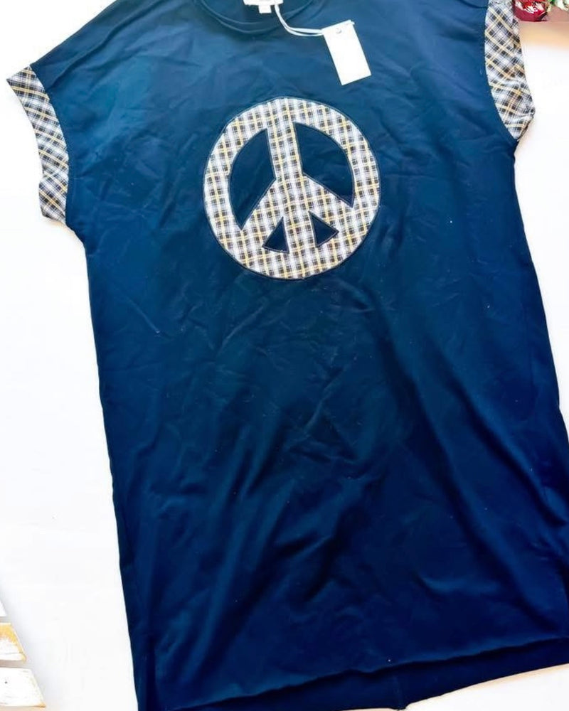 Black T-Shirt w/Patch Peace Sign on Front Short Sleeve Dress