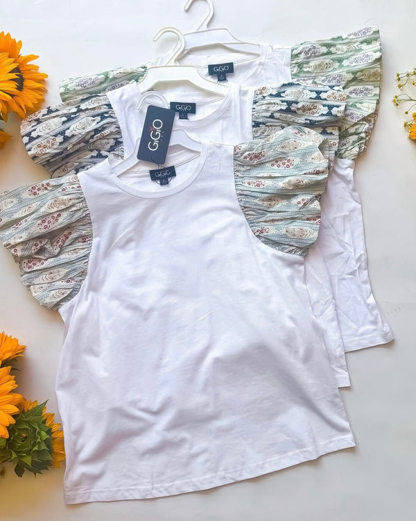 Solid White Contrasting Pleat Floral Print Short Sleeves