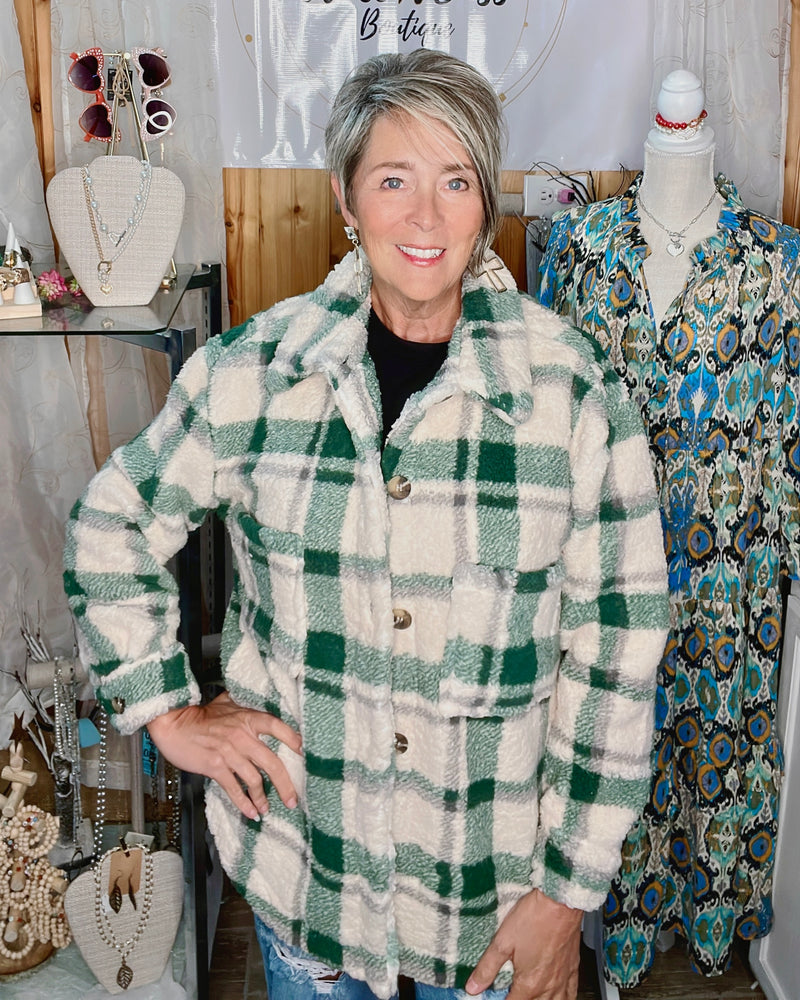 Green & White Sherpa Plaid Button Down Long Sleeve Chest Pocket Shacket