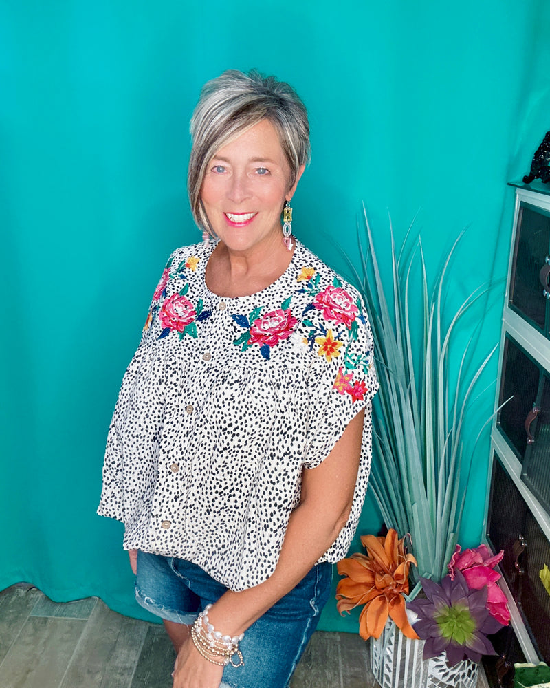 Cream & Black Cheetah Animal Print w/Floral Embroidery Short Sleeve Top