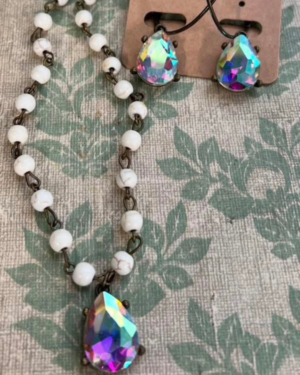 Neutral White Tone Beads with Crystal Pendant Short Choker Style Necklace