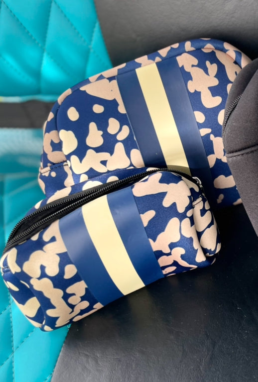 2 pc Neoprene Makeup Bag Case in Black & White or Blue & Tan Leopard