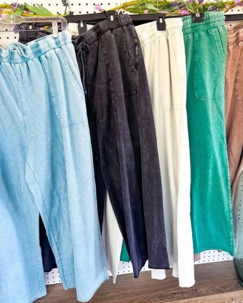 Plus Size Mineral Washed Terry Knit Large Pocket Wide Leg Cargo Lounge Pants