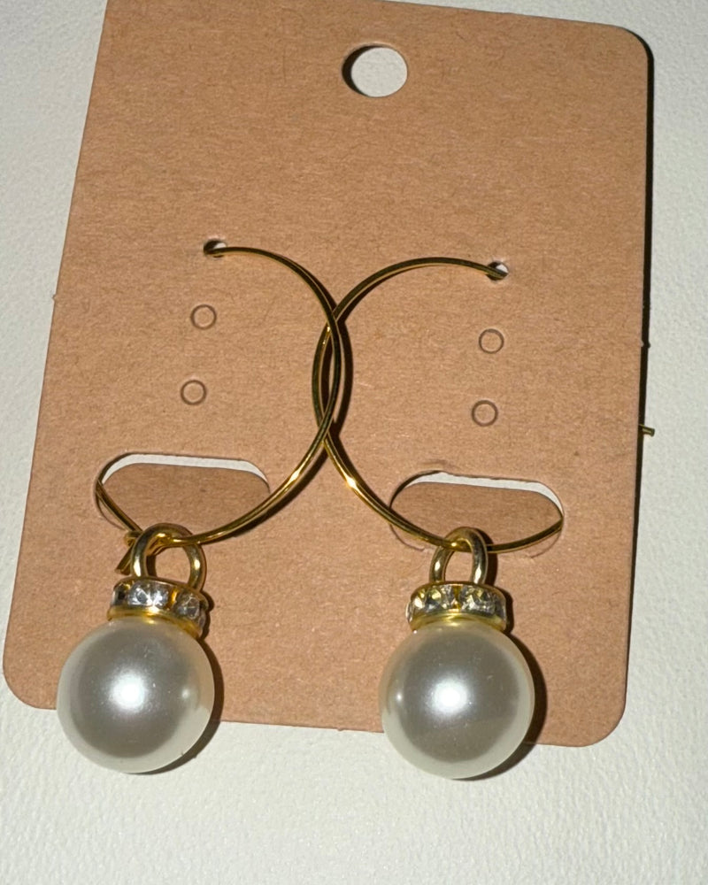 Gold Hoop Pearl drop earring