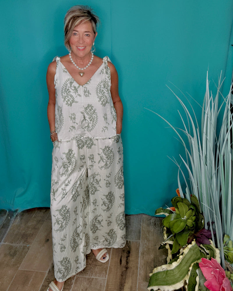 White & Green Wide Leg Sleeveless Jumpsuit