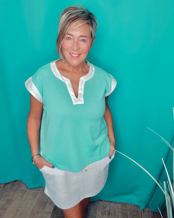 Solid Jade Turquoise or Lilac Purple w/White Trim Color Block Split Neck Short Sleeve Top