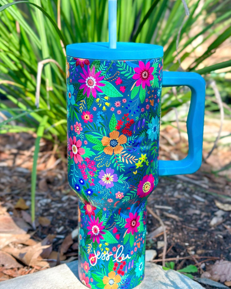 Stainless Screw On Lid Tumblers with Reusable Straws