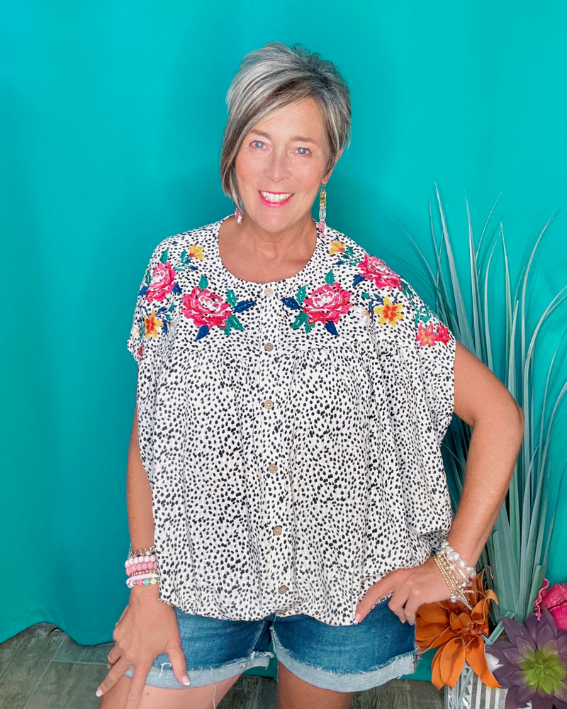 Cream & Black Cheetah Animal Print w/Floral Embroidery Short Sleeve Top