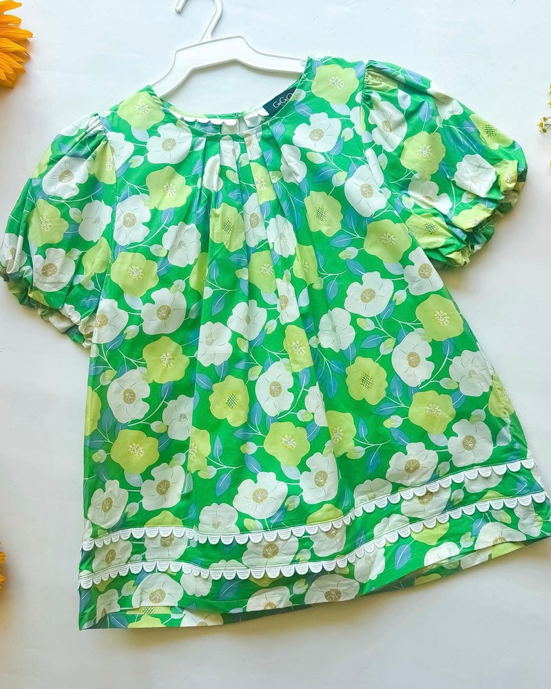 Green & White Floral Pleat Neck Short Puff Sleeve Top