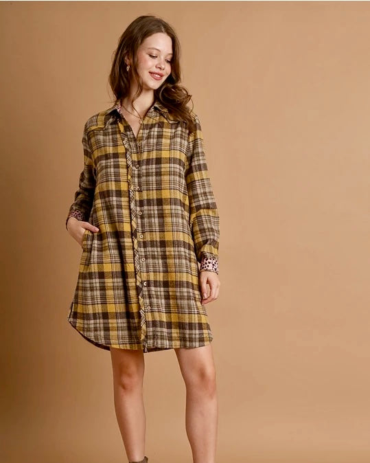 Brown Plaid Flannel Button Down Frayed Yoke Edge Pocket Swing Long Sleeve Shirt Dress