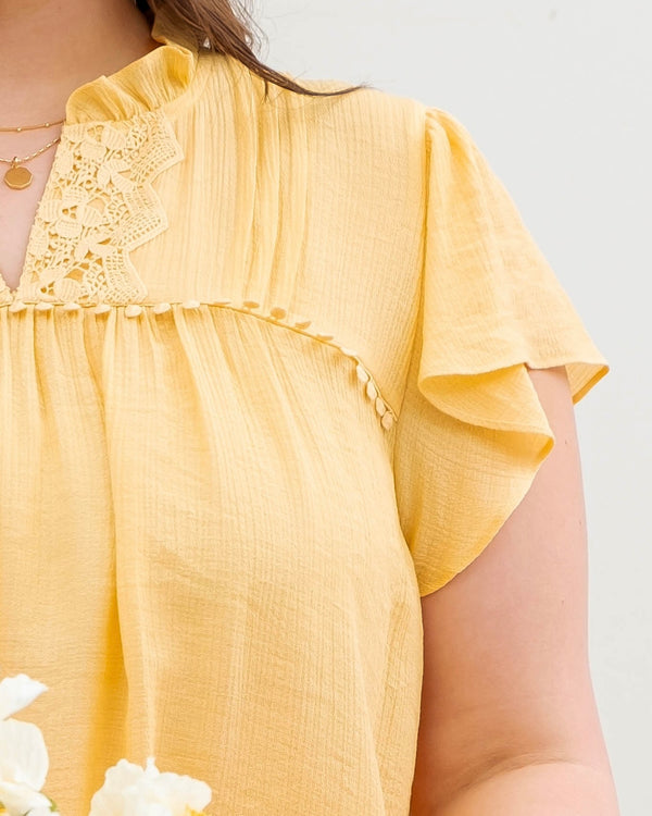 Plus Size Yellow Light Crinkle Flutter Short Sleeve Top