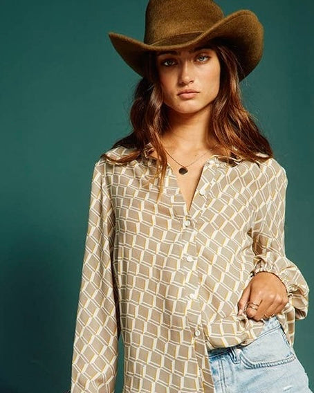 Fall Taupe & Cream Geometric Long Sleeve Button Down Collar Top