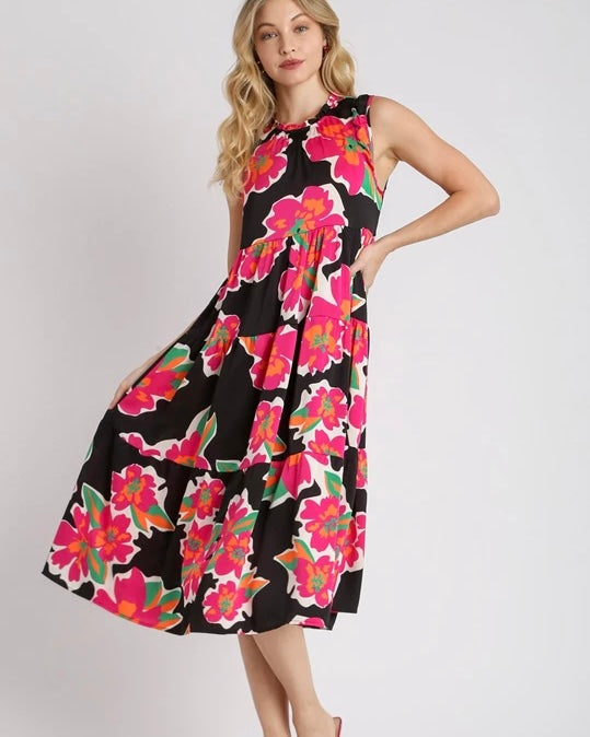 Plus Size Black & Pink Floral Sleeveless Tiered Maxi Dress
