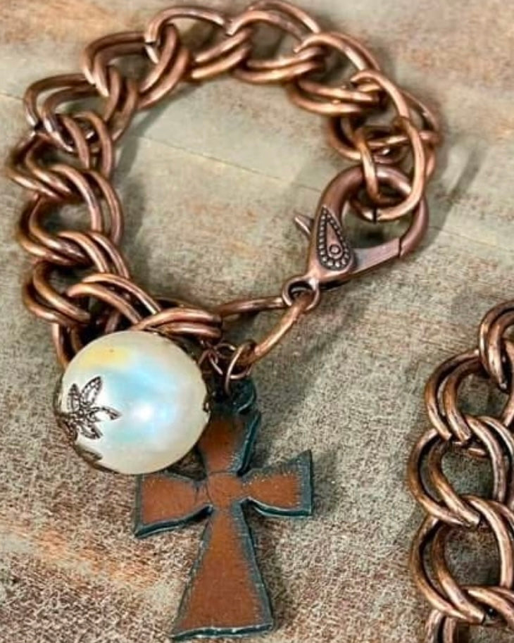 Copper Large Link Chain Bracelet w/Pearl & Copper Charms