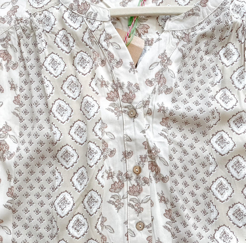 Ivory & Tan Mix Media Contrasting Block Prints Cap Sleeve Button Down Blouse