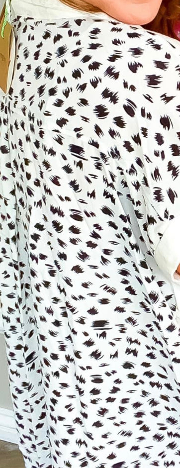 Plus Size White w/Black or Pink w/White Animal Cheetah Print Dress